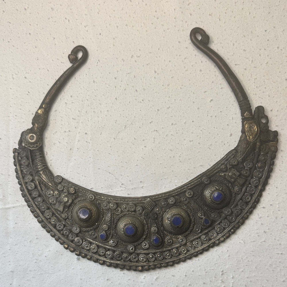 Antique Style Silver Necklace with Blue Accents
